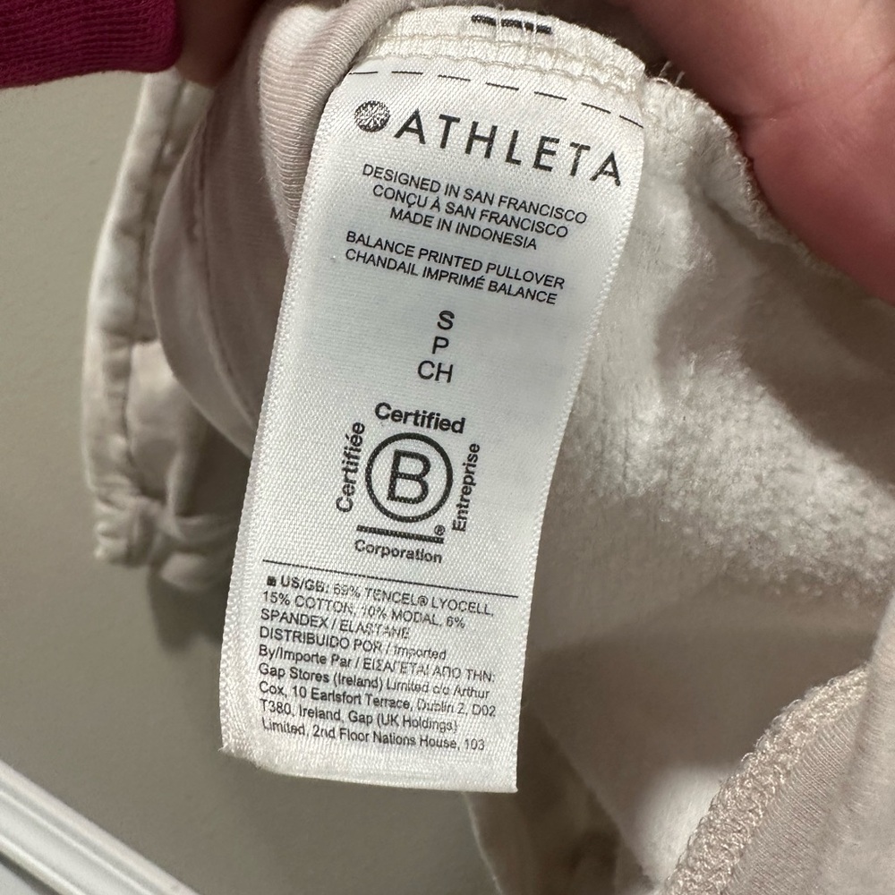 Athleta Willow Abalone Grey Long Sleeve - Picture 7 of 7